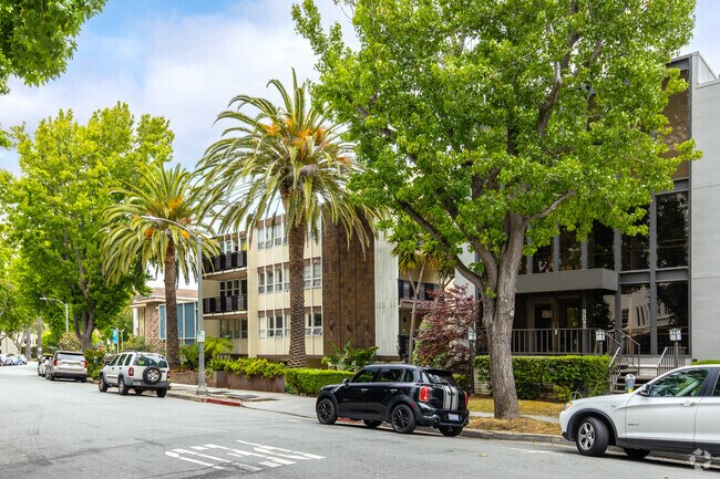 Apartments fill the residential area of Downtown Burlingame.