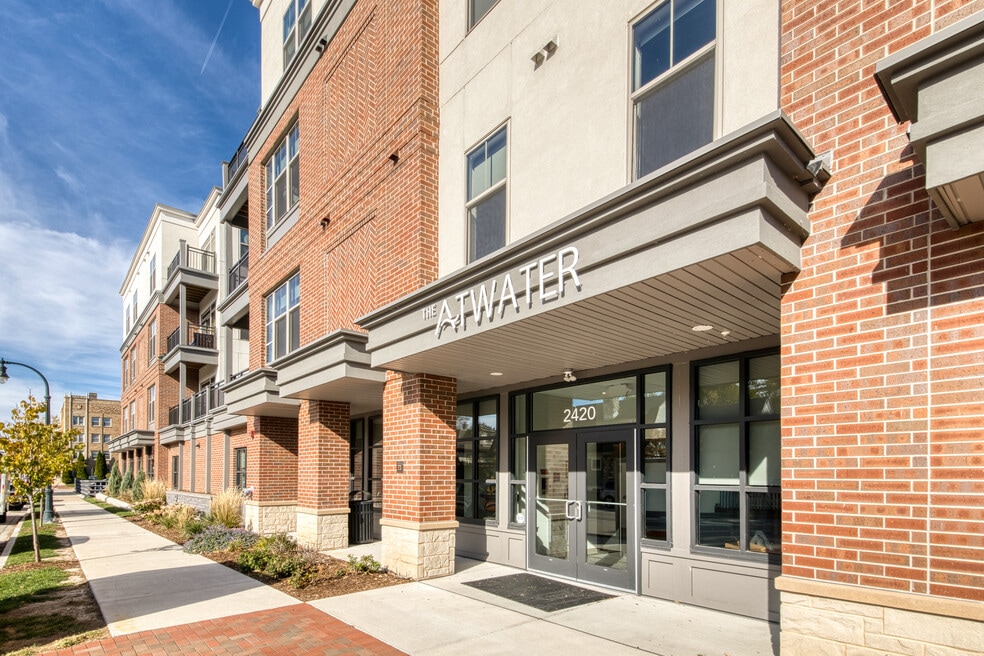 2420 E Capitol Dr unit 209, Shorewood, WI 53211 - photo 1