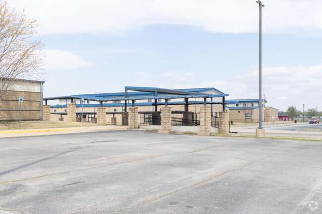 Herald Elementary School provides students with covered walkways for pick ups and drop offs.