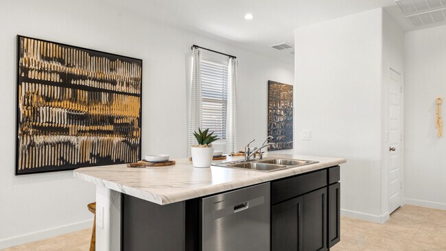 2769 Shanley Ave unit 36202134, Apache Junction, AZ 85120 - photo 6