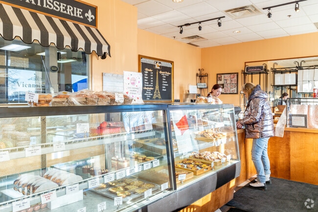 Northwest Omaha residents Indulge in sweet perfection at Le Petit Paris Bakery near Bent Creek.