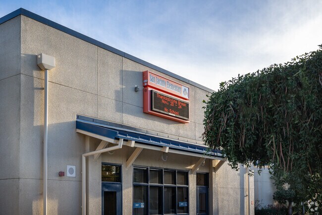 Parents can read about the latest school updates at San Jacinto Elementary School.