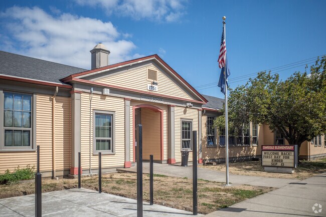 Swegle Elementary is a Public School Serving North Lancaster in Salem, OR.