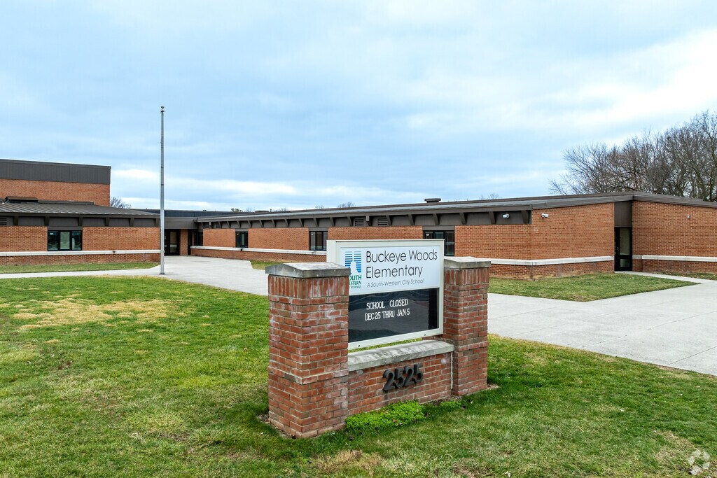 Buckeye Woods Elementary School is located in Grove City Ohio.