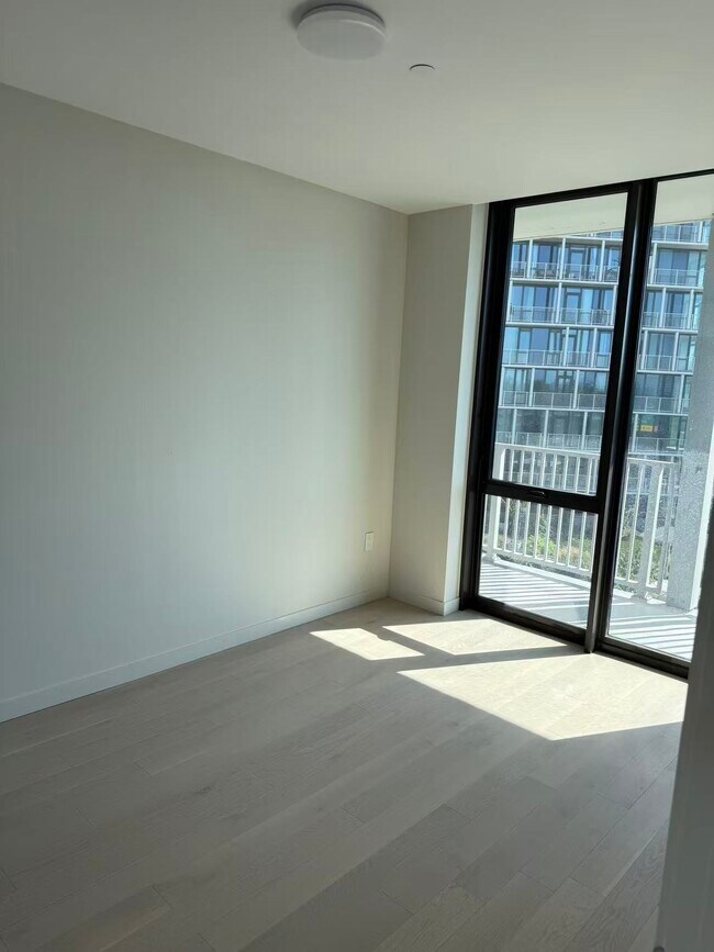 13102A 40th Rd Unit 6Fl, Flushing, NY 11354