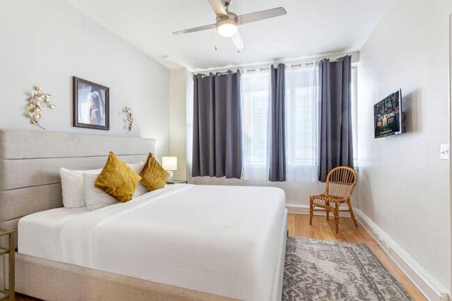 925 Common St unit ID1267014P, New Orleans, LA 70112 - photo 6