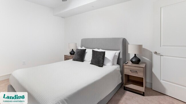 777 Preston St unit 9F.1412349, Houston, TX 77002 - photo 2