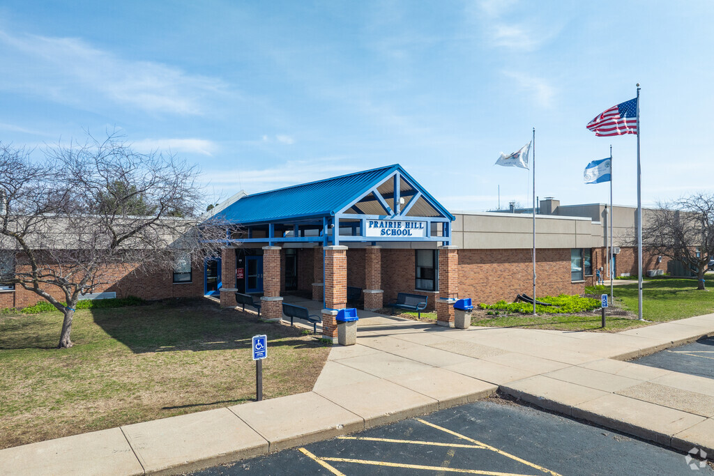 Prairie Hill Elementary School is part of the Prairie Hill School District.