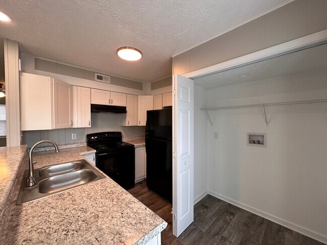 2837 Louisville Rd unit C, Louisville, TN 37777 - photo 6