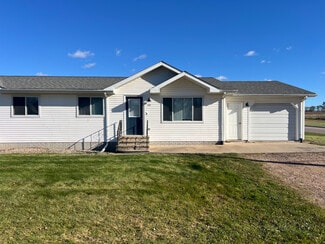 502 N Steven Ave, Greenwood, WI 54437