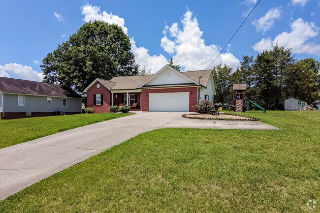 Well manicured lawns are a frequent sight in Plainview.