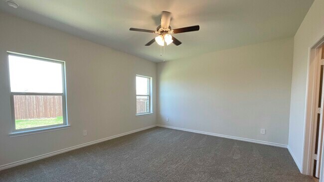 618 Divine Gardens Dr, Lavon, TX 75166 - photo 6