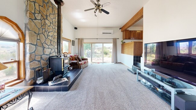 24 Ojito Dr, Española, NM 87532 - photo 2