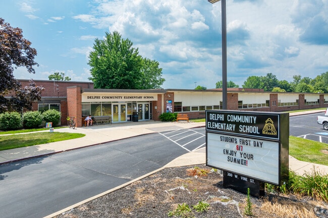 Delphi Community Elementary School teaches grades PK, K-5.