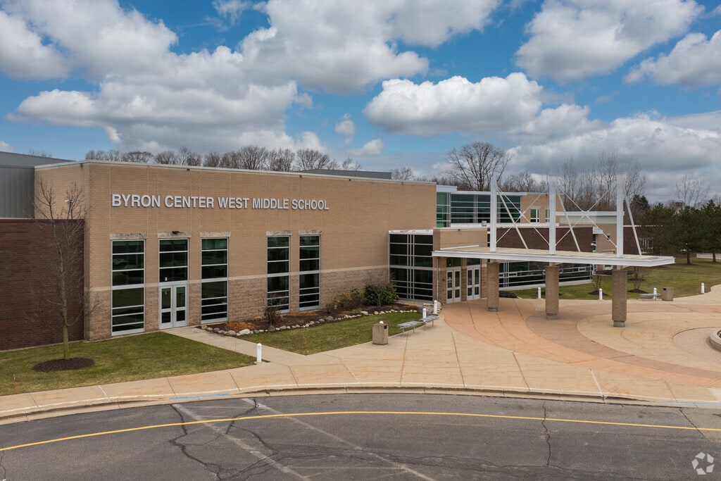 Byron Center West Middle School, Entrance.