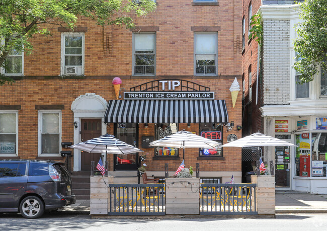 Trenton Ice Cream Parlor