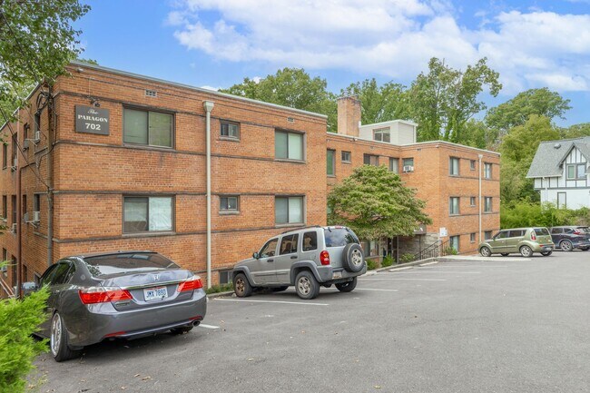 Parkside Living in Takoma Park  1, 2 & 3 Bedroom Homes at 702 Chaney Dr, Takoma Park, MD 20912 - photo 7