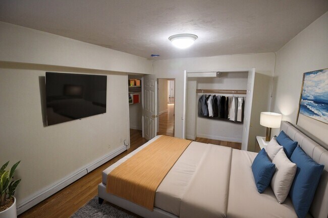 1122 Commonwealth Ave unit 7, Allston, MA 02134 - photo 2