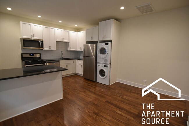 3232 N Clark St unit 2F, Chicago, IL 60657 - photo 4