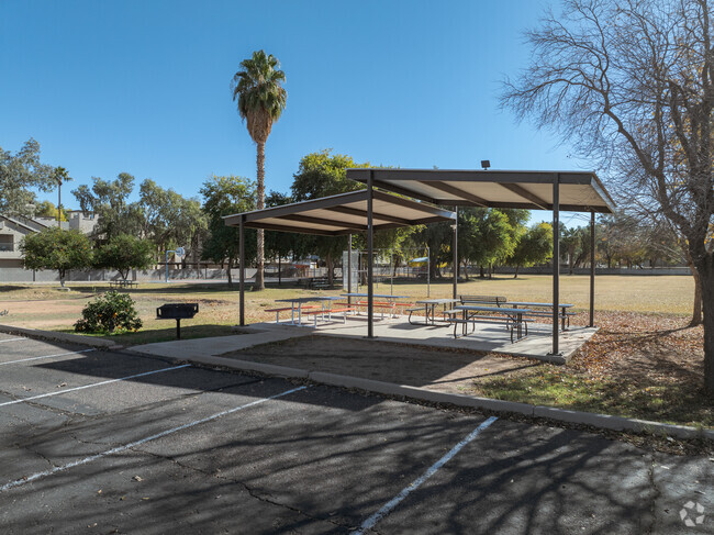 Pilgrim Lutheran School in Mesa offers outdoor amenities.