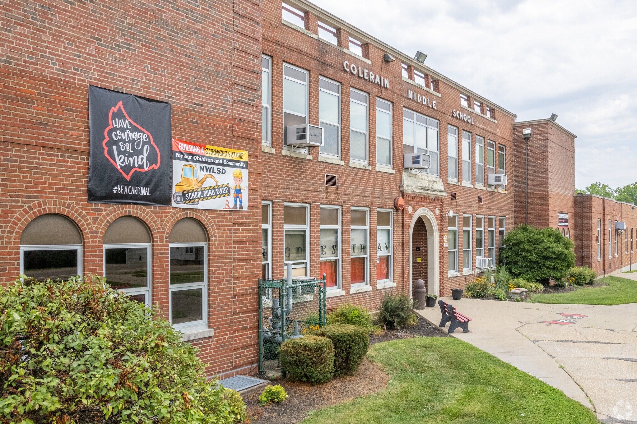 8275 Barnesburg Rd, Cincinnati, OH 45247 MLS 903167