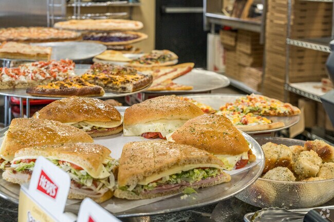 Mama's Famous Pizza and Grill boasts some delicious paninis, garlic knots and various pizzas,