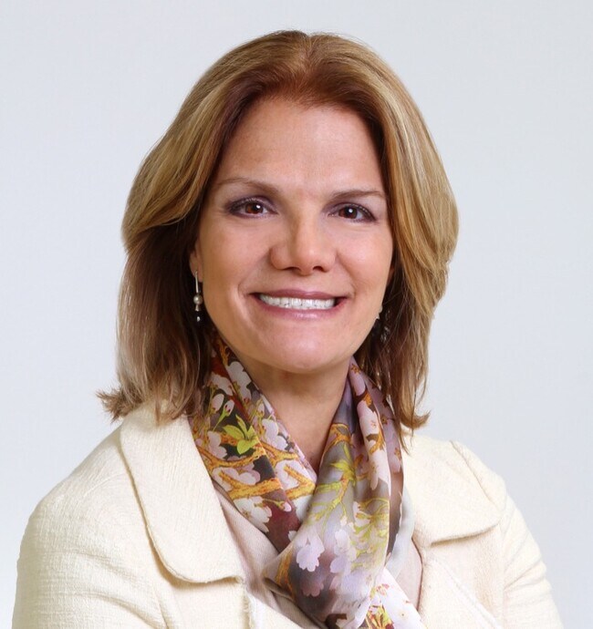 Helen Montane-Achury