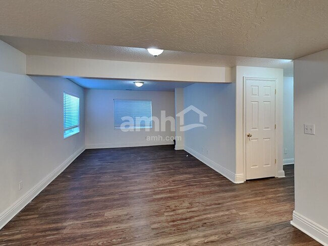 651 Saddlebrook Dr, Payson, UT 84651 - photo 6