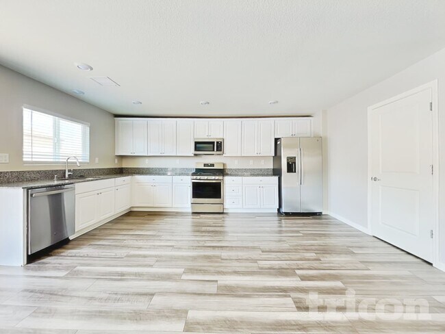 8941 Elk Ravine Dr, Reno, NV 89506 - photo 4