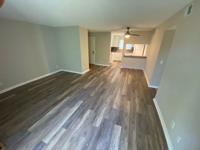 Living Room 02