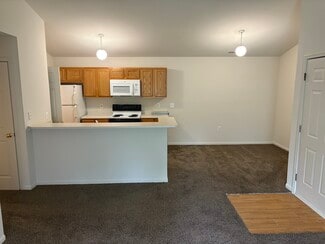 10070 Haley Ln, Whitmore Lake, MI 48189