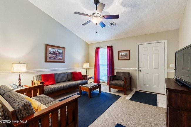 606 Manassas Dr, Wilmington, NC 28409 - photo 6