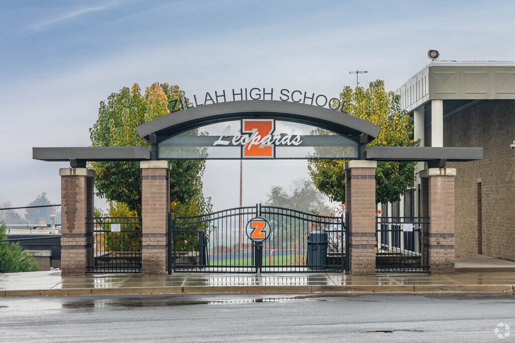 Zillah High School
