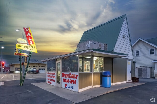 Val's Hamburgers is a staple of the East End neighborhood.