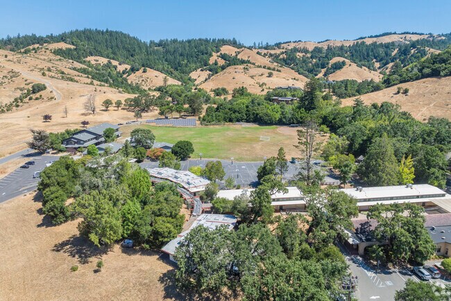 Lagunitas Elementary School is part of the Lagunitas Elementary School District.