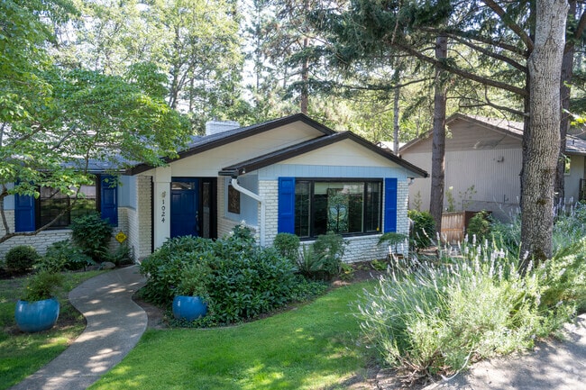 University District has a wide variety of different homes.