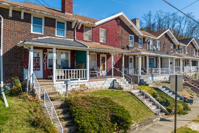 You'll also find some townhomes throughout Midland.