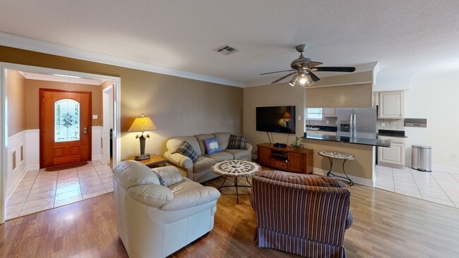 4744 Fairfield St, Metairie, LA 70006 - photo 2