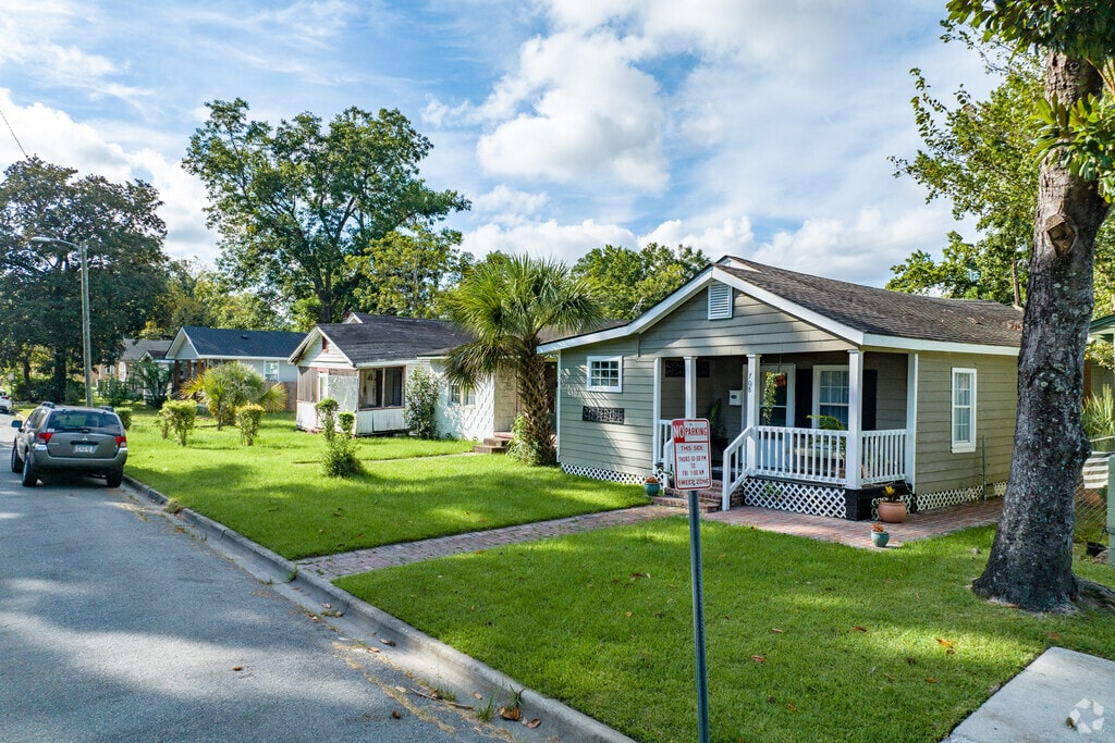 About Jackson Park Schools, Demographics, Things to Do