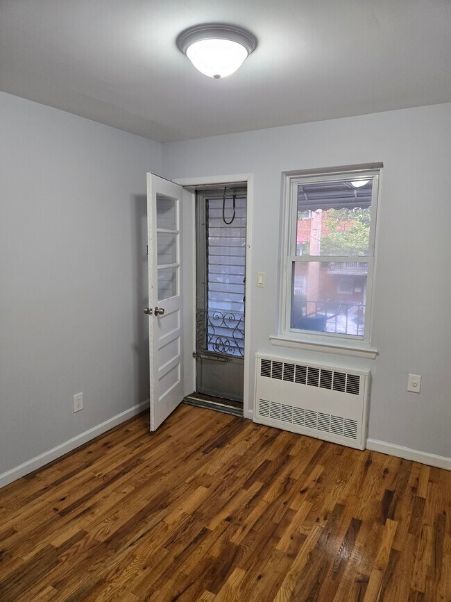 Junior bedroom with balcony