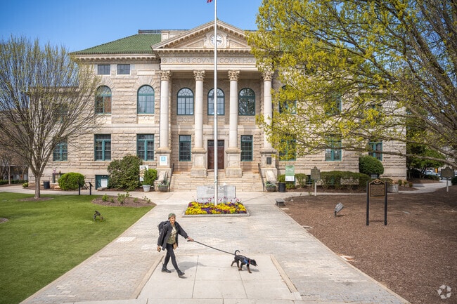 Belvedere Park residents have many nearby options for outdoor exercise.