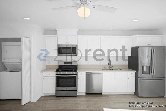 11536 Otsego St, North Hollywood, CA 91601 - photo 3