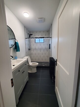 25 Oak St Unit 2, Milton, MA 02186