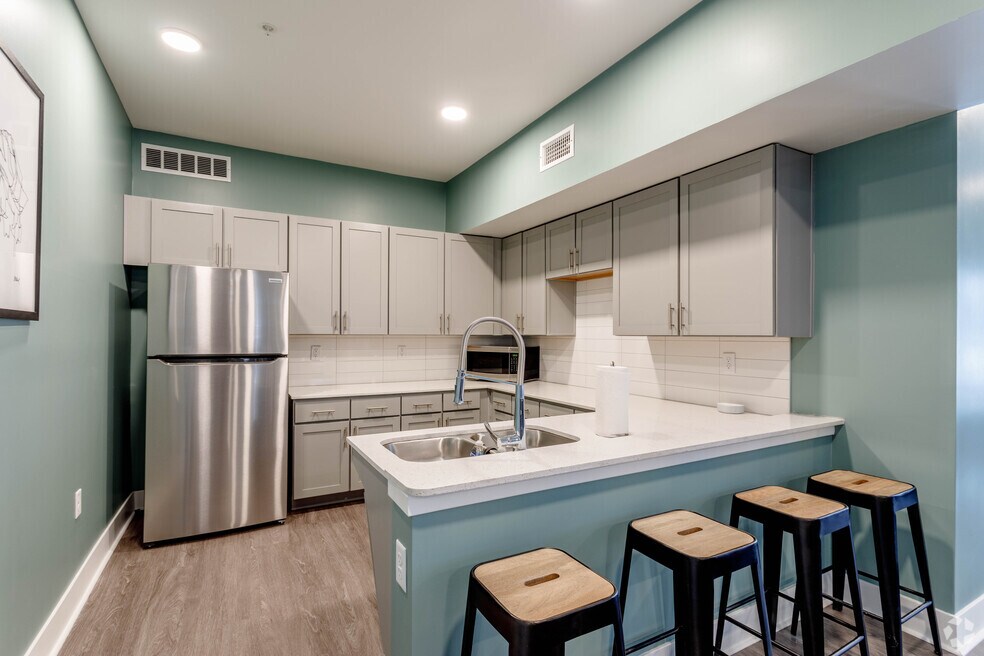 Residences at Hoffman