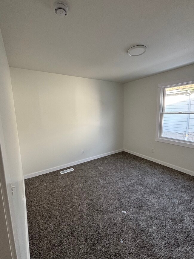 20082 Drake Rd, Strongsville, OH 44149 - photo 3