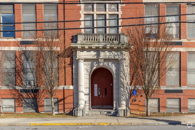 Welcome to Veazie Street School in Wanskuck, Providence RI.