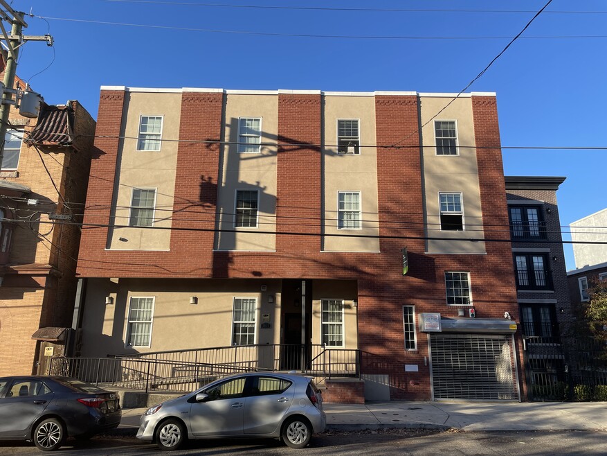 3835-3837 Hamilton St, Philadelphia, PA 19104 - photo 1