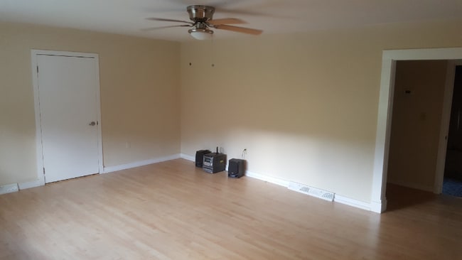 241 Hookers Gap Rd, Candler, NC 28715 - photo 5