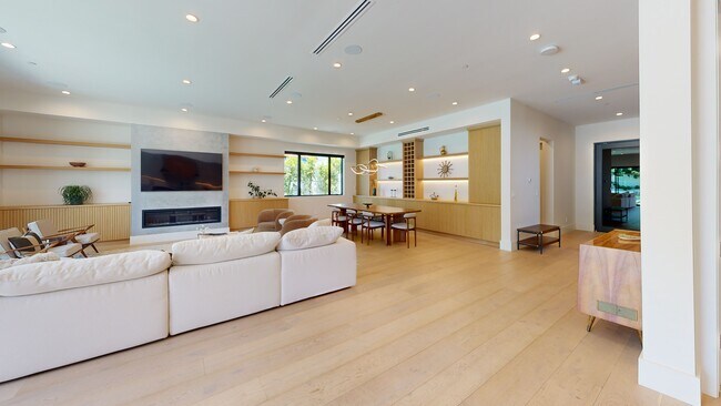 4949 Petit Ave, Encino, CA 91436 - photo 2