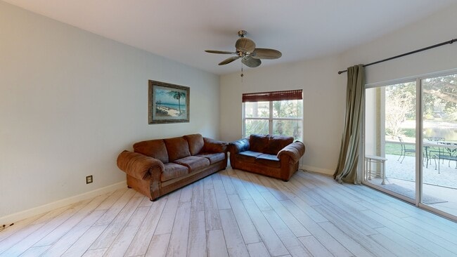 1240 Shady Rest Ln unit 104, Naples, FL 34103 - photo 3